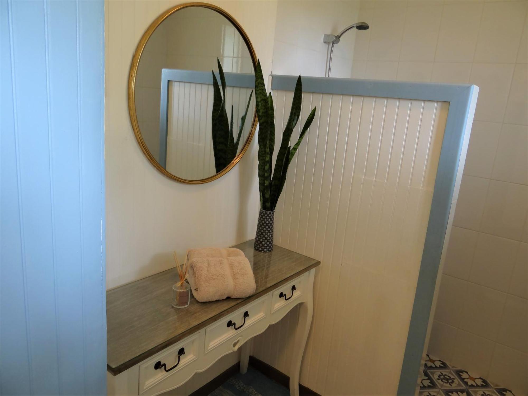 Hotel Boutique La Perouse Hanga Roa Ngoại thất bức ảnh