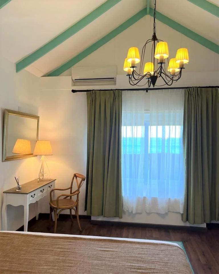 Hotel Boutique La Perouse Hanga Roa Ngoại thất bức ảnh